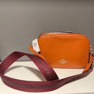 NWT AUTHENTIC COACH CROSSBODY
